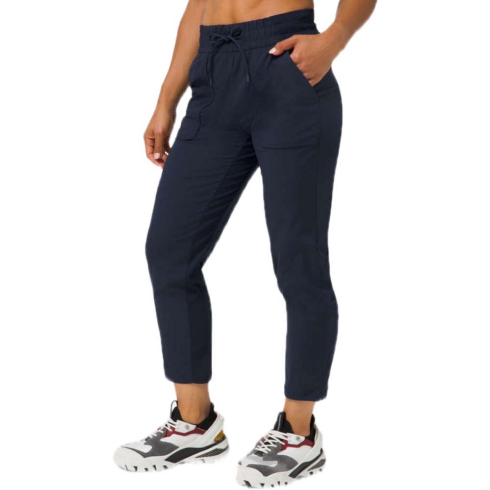 Lululemon Beyond the Studio Crop True Navy Size 10
